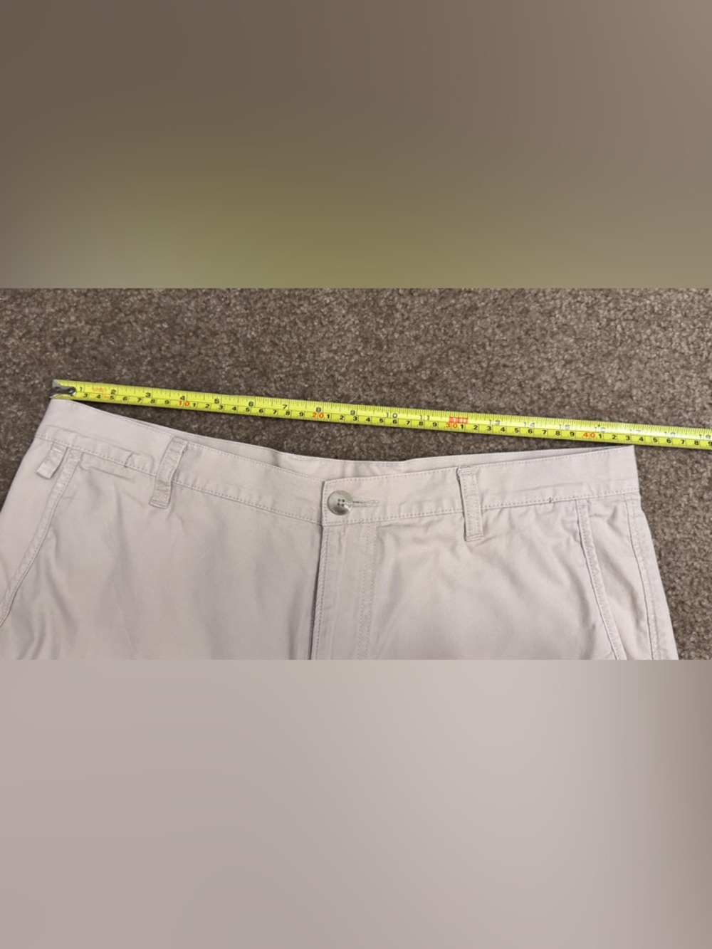 Columbia PFG Men's 34W Khaki Chino 10” Flat-Front Shorts with Auburn Logo - Picture 7 of 10